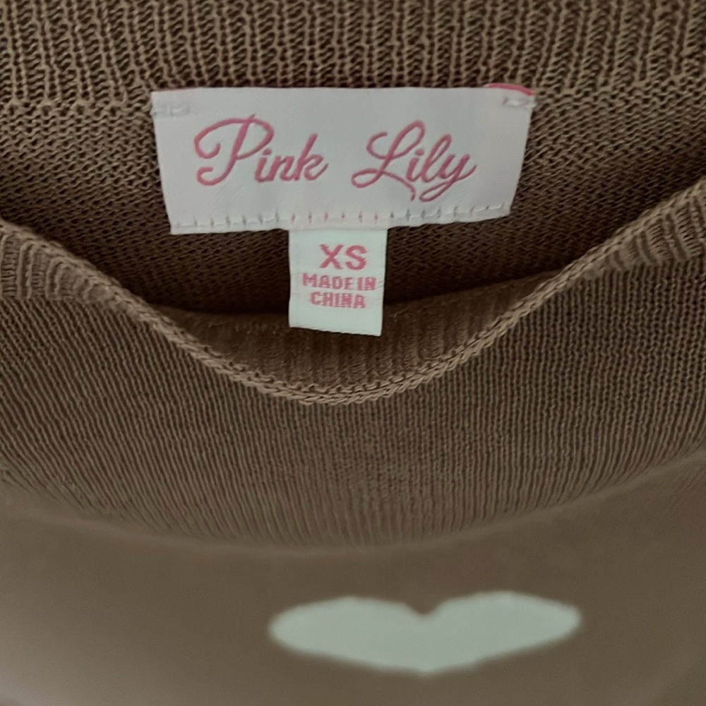 Pink Lily brand rose pink with white heart pattern tunic sweater sz XS worn once - Picture 2 of 6